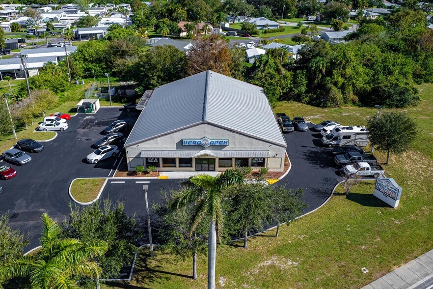 More Photos Of 2106 S US Highway 1, Vero Beach Freestanding For Sale