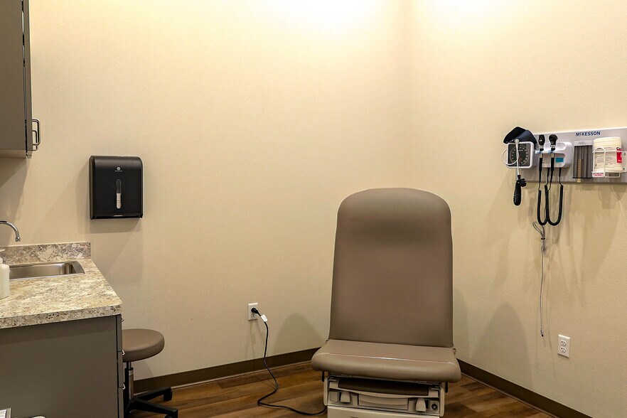 More Photos Of 5004 122nd St, Lubbock Office Residential For Sale