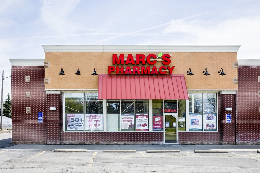 More Photos Of 22800-22840 Lake Shore Blvd, Euclid Supermarket For Sale
