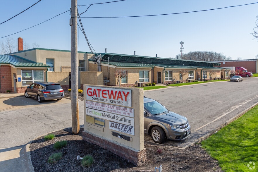 More Photos Of 1035-1037 Rosemary Blvd, Akron Light Manufacturing For Lease