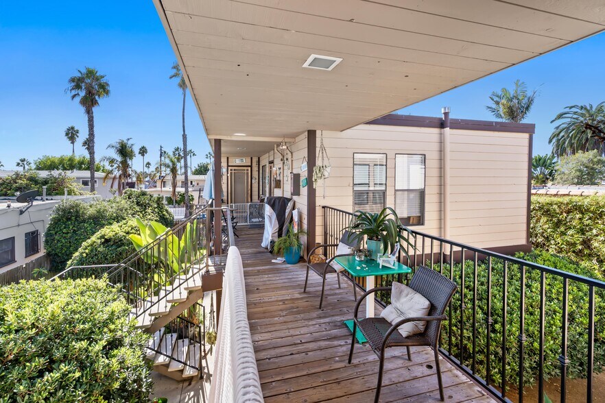 More Photos Of 612 N Freeman St, Oceanside Apartments For Sale