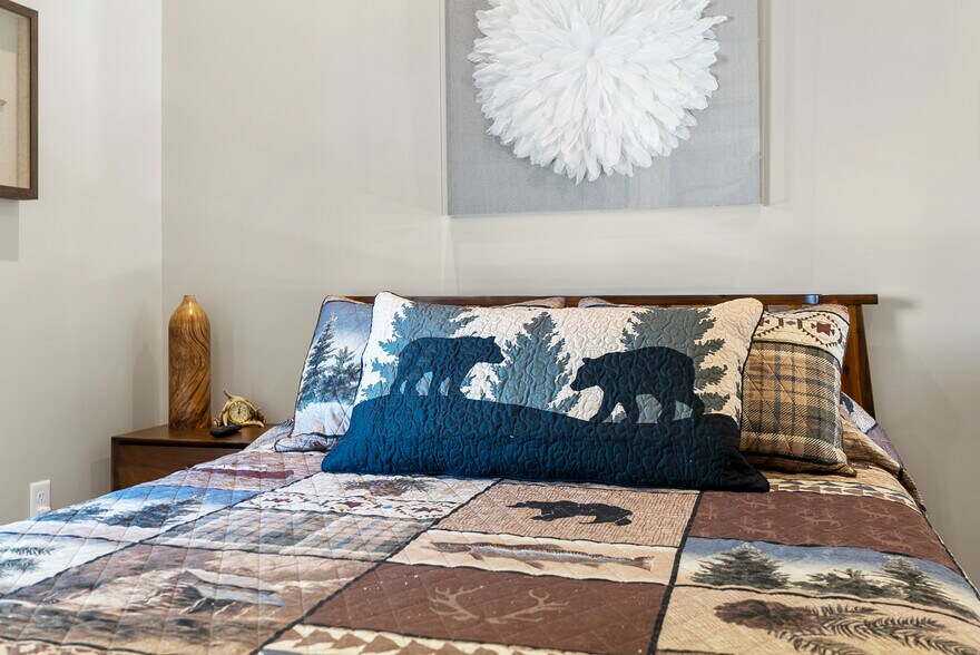 More Photos Of 870 Main St, Blowing Rock Restaurant For Sale