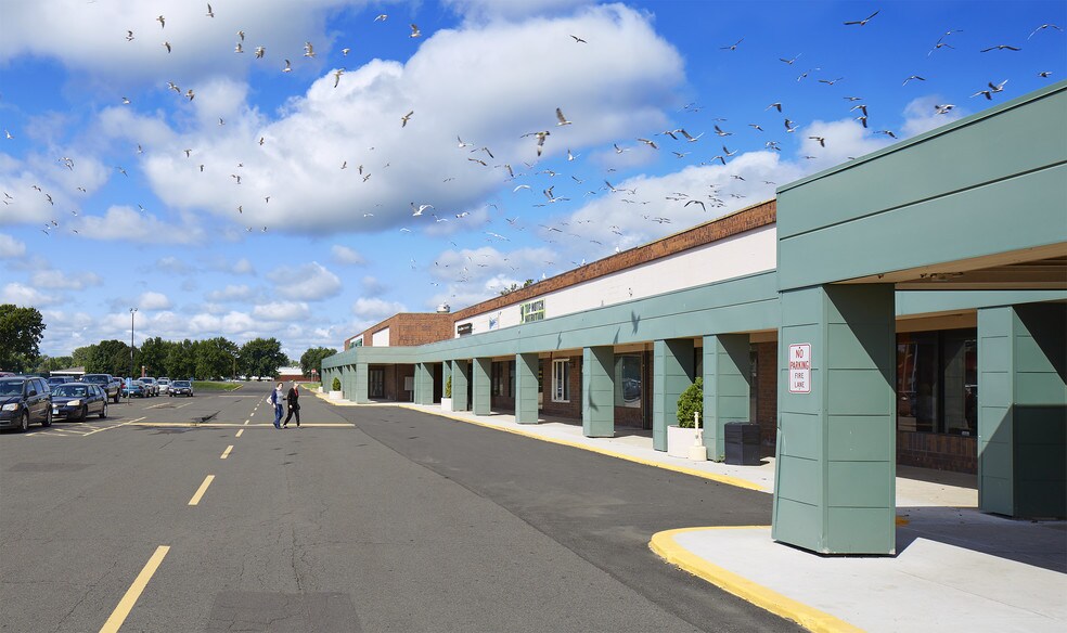 More Photos Of 120-220 17th Ave NE, Waseca Unknown For Lease