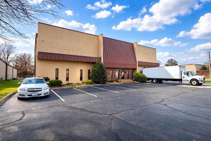 Primary Photo Of 3721 Vulcan Dr, Nashville Warehouse For Lease