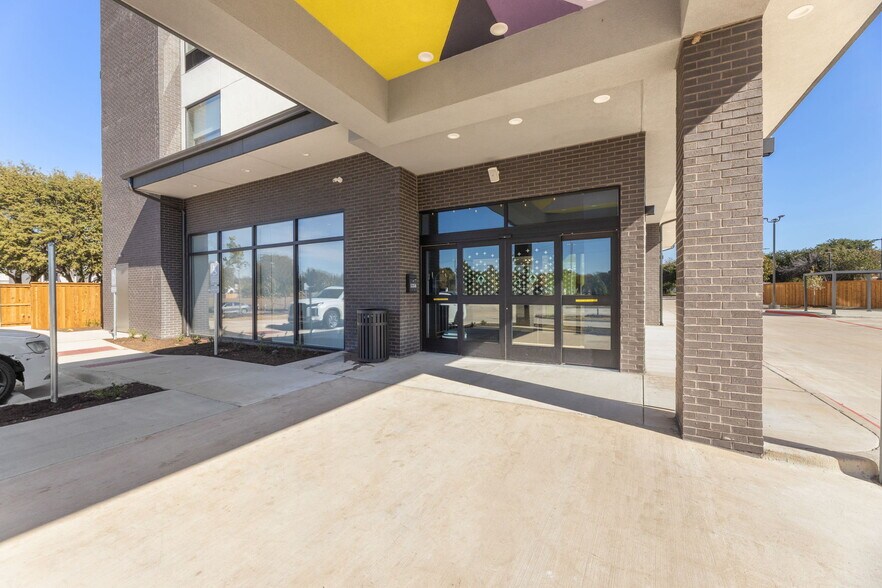 More Photos Of 5356 Roan Rd, Garland Hotel For Sale