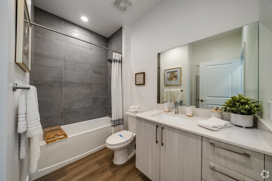 More Photos Of 1625 NW 20th St, Miami Apartments For Lease