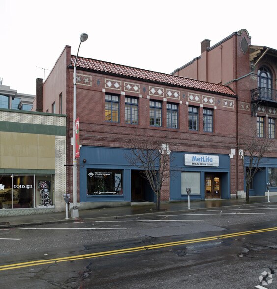 More Photos Of 912-916 Main St, Vancouver Office For Lease