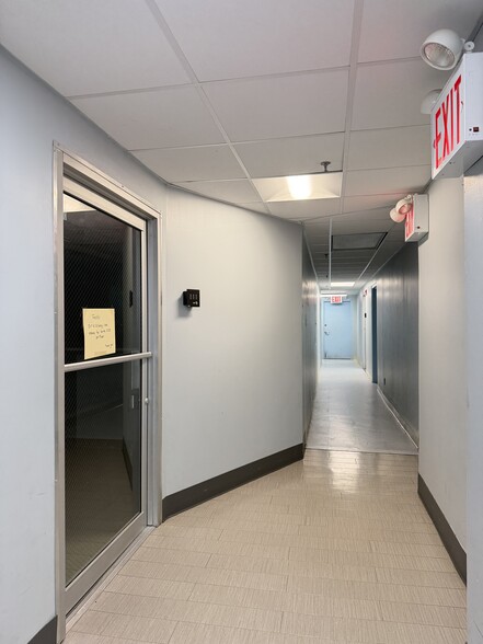 More Photos Of 163-03 Horace Harding Expy, Fresh Mdws, Fresh Meadows Medical For Sale