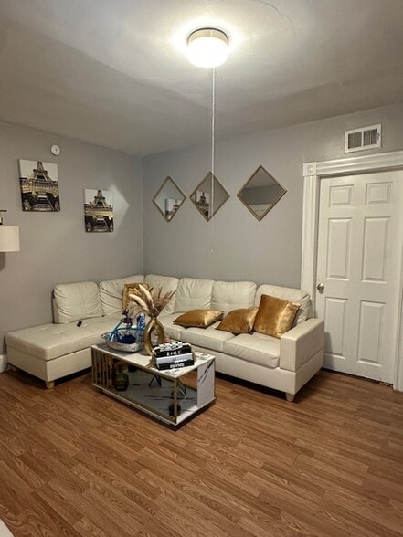 More Photos Of 14 Beatty St, New Britain Apartments For Sale