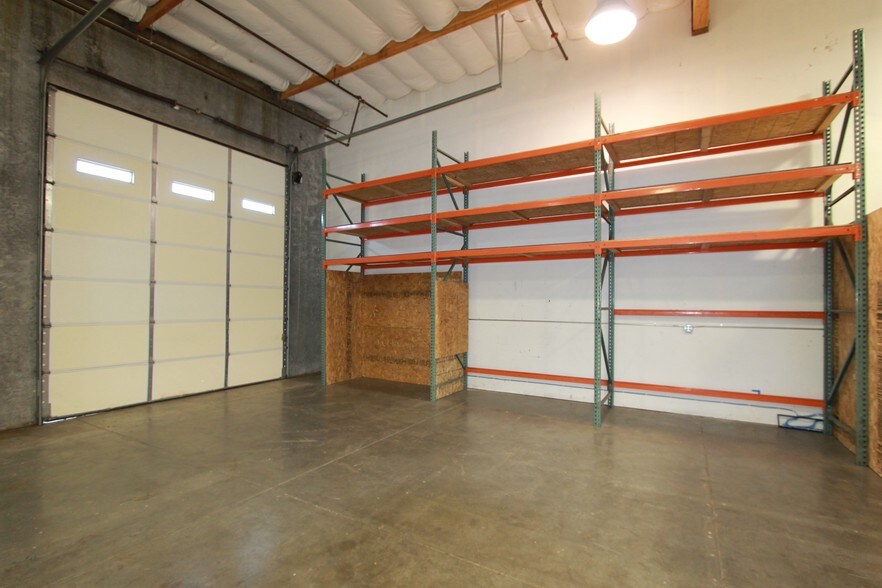 More Photos Of 460-480 Technology Way, Napa Flex For Lease
