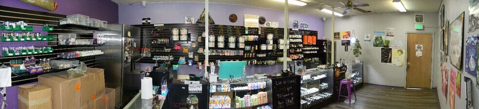 More Photos Of 409-419 N Commercial St, Trinidad Storefront For Lease