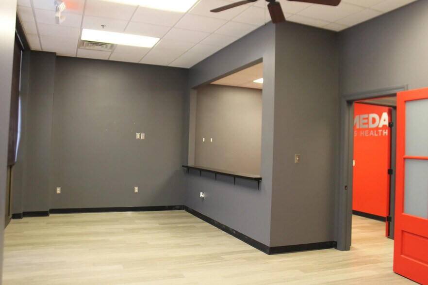More Photos Of 119 Colony Crossing Way, Madison General Retail For Lease