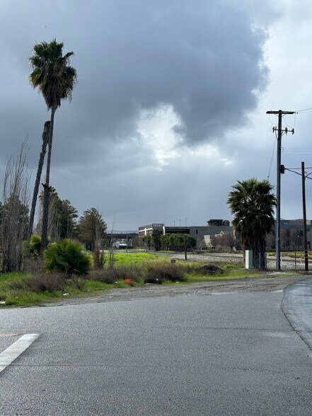 More Photos Of 0 Railroad Ave, Milpitas Land For Sale