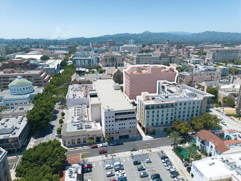 More Photos Of 530-532 E Colorado Blvd, Pasadena Office For Sale