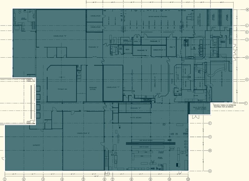 More Photos Of 5065-5067 Rue Ontario E, Montréal Manufacturing For Lease