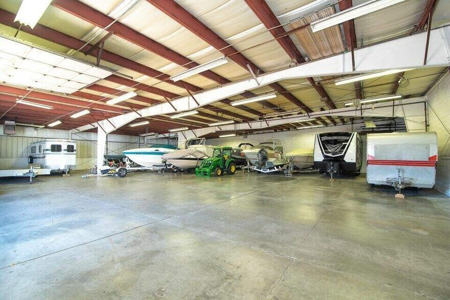 More Photos Of 3737 Douglas Ave, Racine Manufacturing For Lease