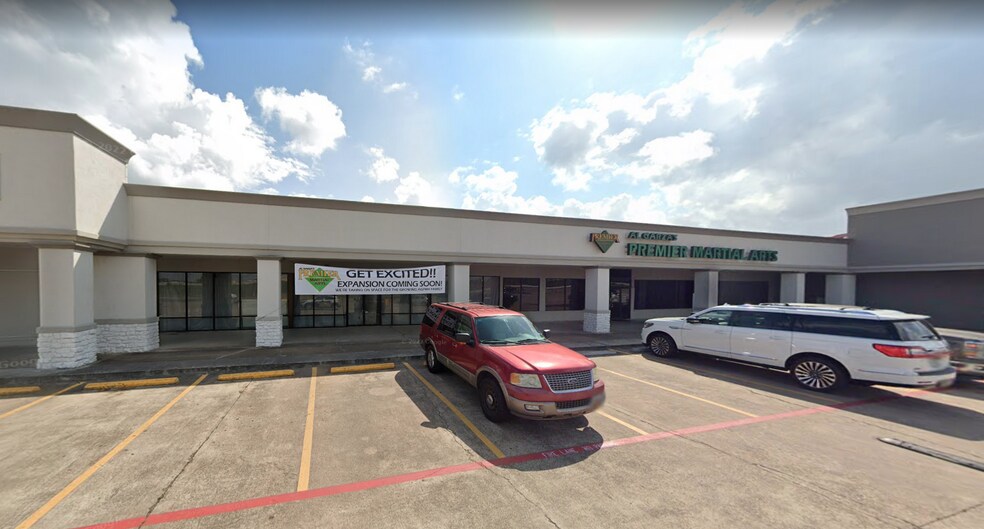 More Photos Of 3401-3465 Gulf Fwy, Dickinson Unknown For Lease