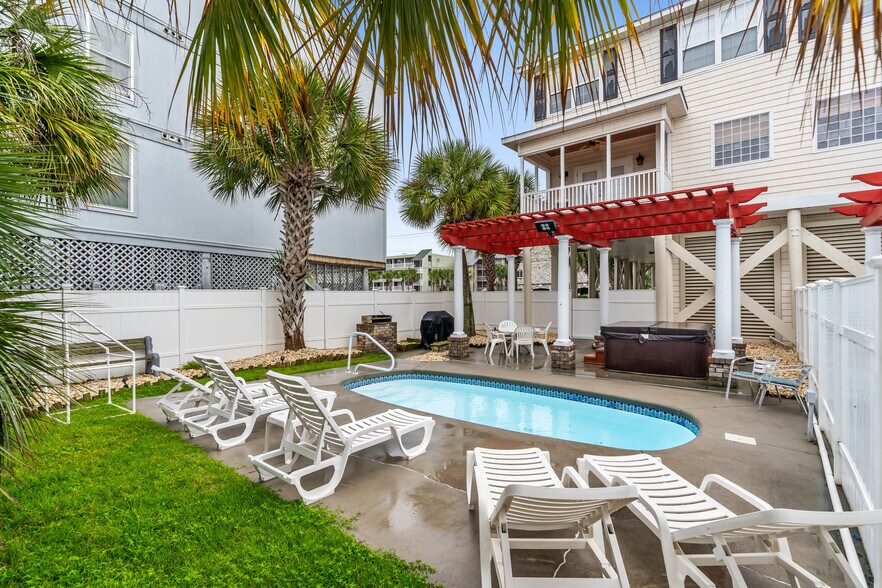 More Photos Of 601 Waccamaw 2 units dr, Murrells Inlet Multifamily For Sale