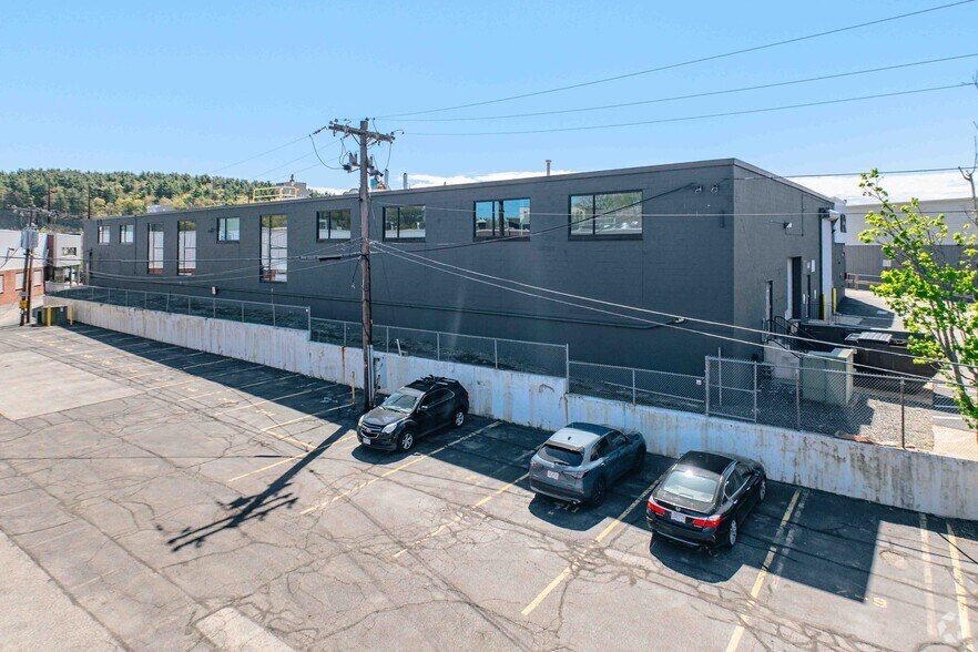 More Photos Of 179 Bear Hill Rd, Waltham Research And Development For Lease