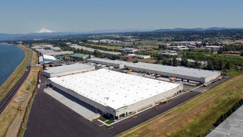 Primary Photo Of 5545 NE 148th Ave, Portland Distribution For Lease