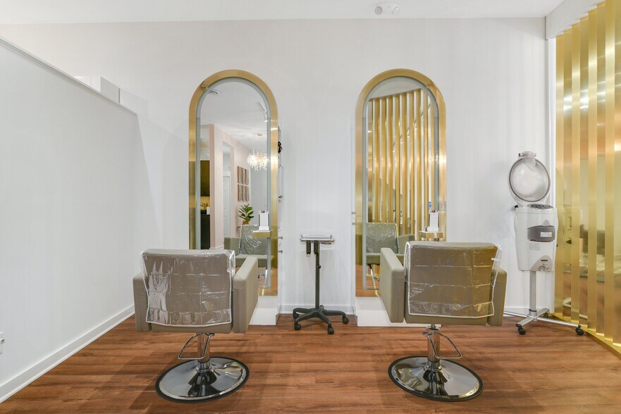 More Photos Of 107-111 Main St, New Canaan Storefront Retail Office For Sale