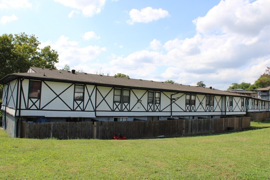 More Photos Of 270 Tampa Dr, Nashville Apartments For Sale