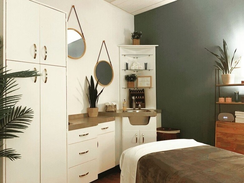 More Photos Of 385 Crossing Dr, Lafayette Unknown For Lease