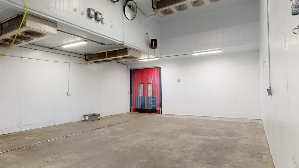 More Photos Of 415 E 10th St, Pittsburg Warehouse For Sale