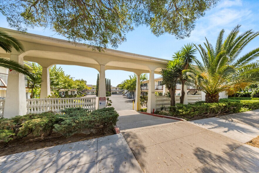 More Photos Of 1825 Chapala St, Santa Barbara Apartments For Sale
