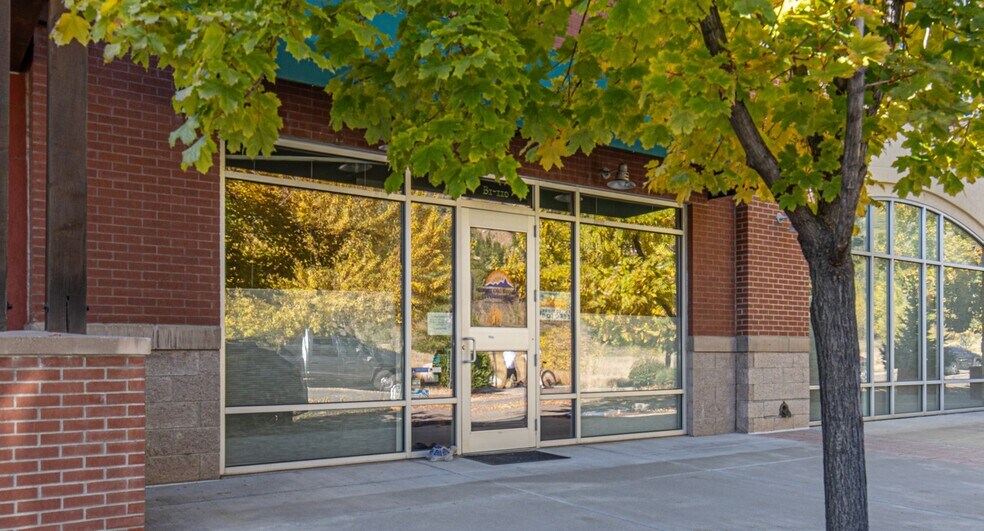 More Photos Of 555 Rivergate Ln, Durango Office For Sale