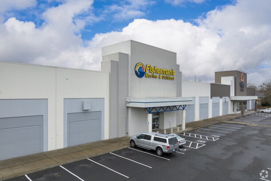 More Photos Of 10329-10355 SW Cascade Blvd, Tigard Freestanding For Lease