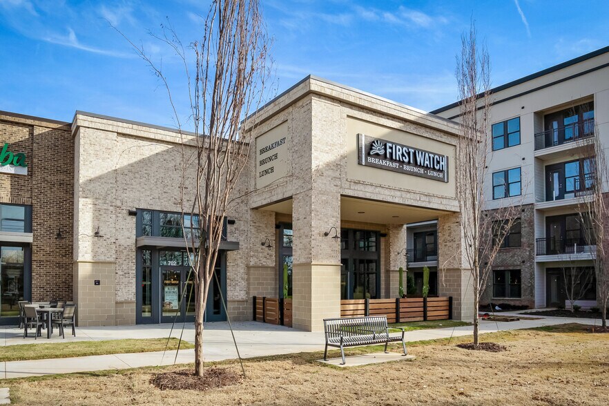 More Photos Of 905 Memorial Dr, Atlanta Unknown For Lease