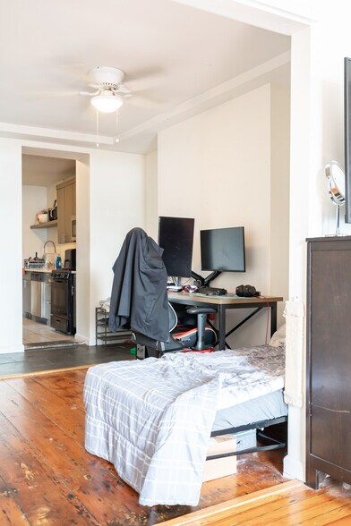 More Photos Of 121 Montgomery St, Newburgh Apartments For Sale