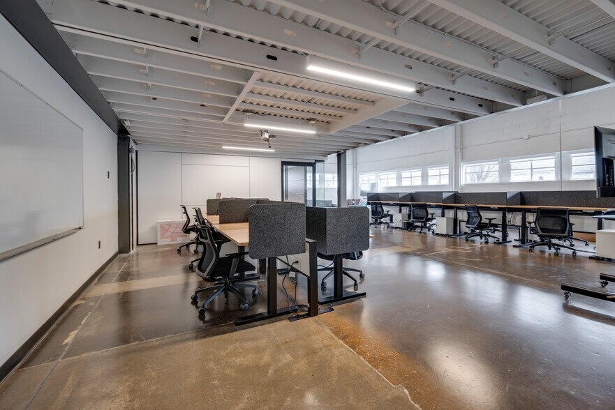 More Photos Of 613 Ewing Ave, Nashville Loft Creative Space For Lease