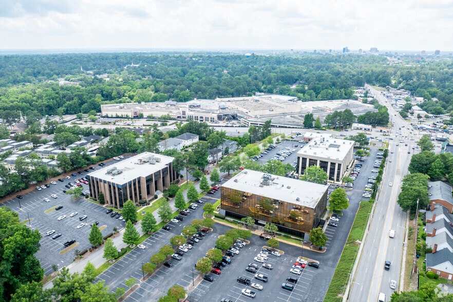 More Photos Of 3600 Forest Dr, Columbia Unknown For Lease