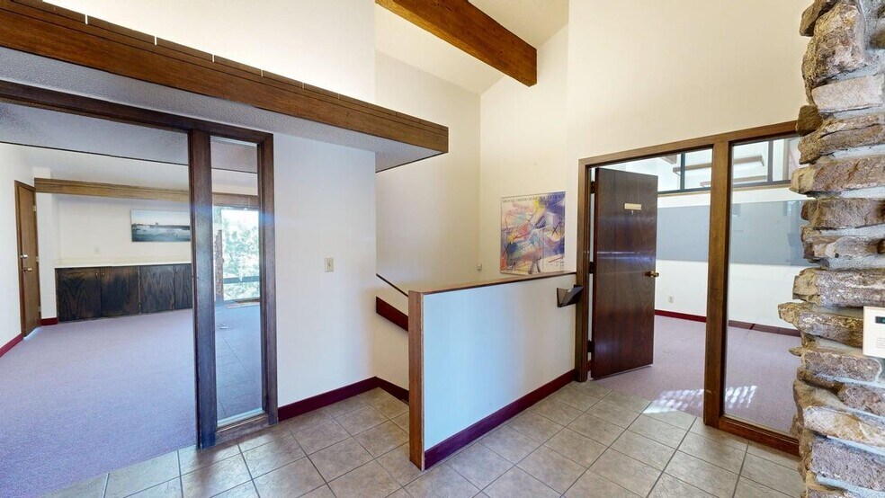 More Photos Of 11 E Airport Rd, Billings Office For Lease