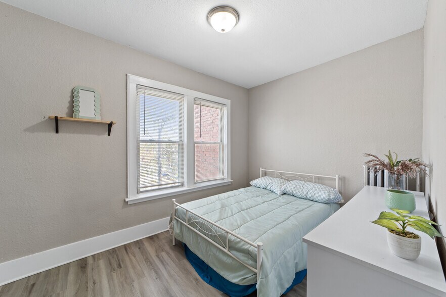 More Photos Of 11118 Clifton Blvd, Cleveland Apartments For Sale