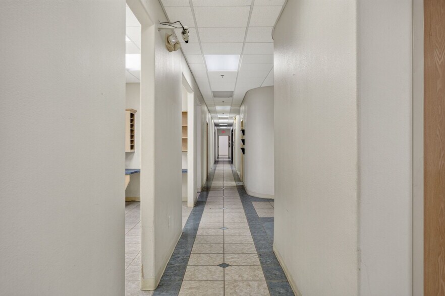 More Photos Of 2601 Cornerstone Blvd, Edinburg Medical For Sale
