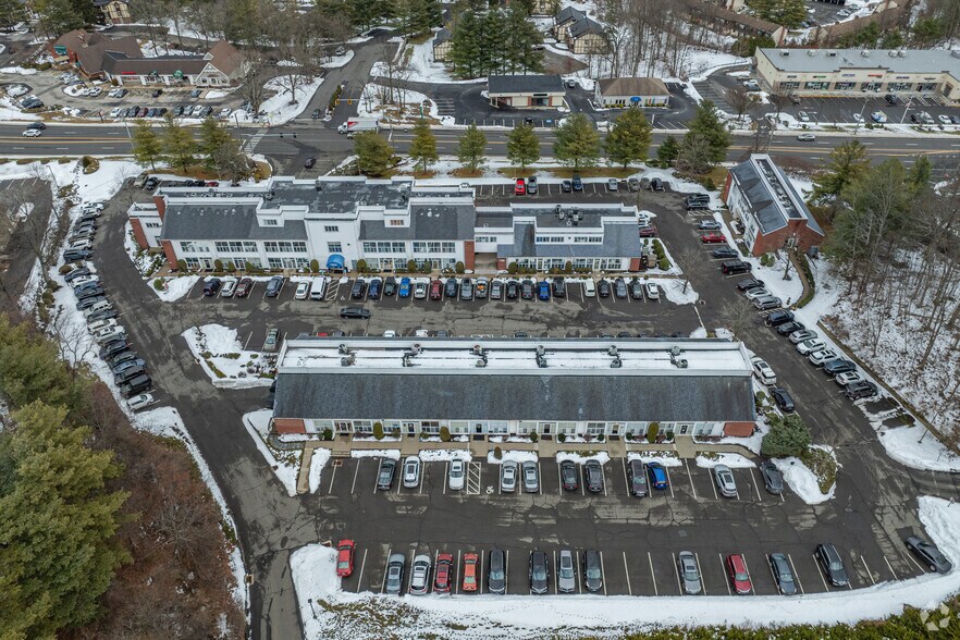 More Photos Of 246 Federal Rd, Brookfield Medical For Sale