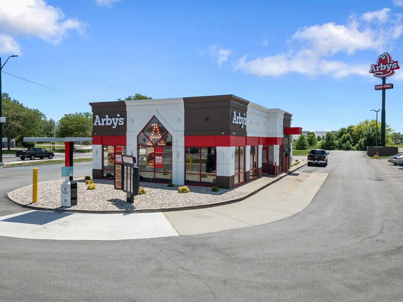 More Photos Of 4651 W 61st Ave, Hobart Fast Food For Sale