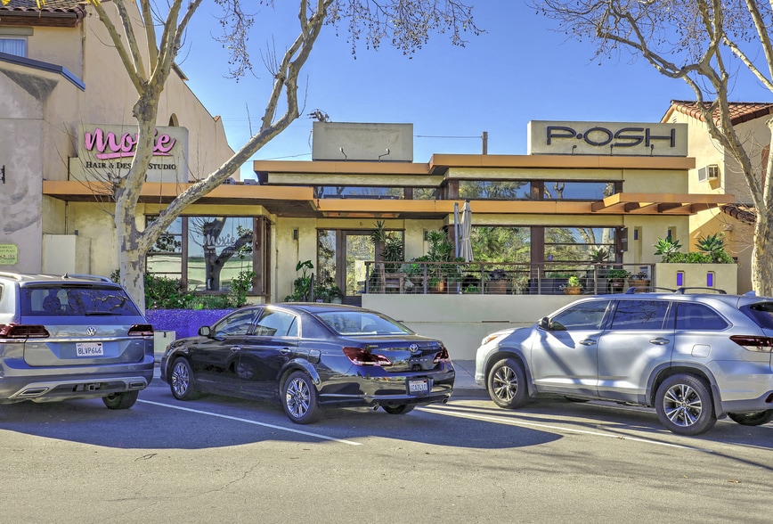 More Photos Of 2068 Ventura Blvd, Camarillo Freestanding For Sale