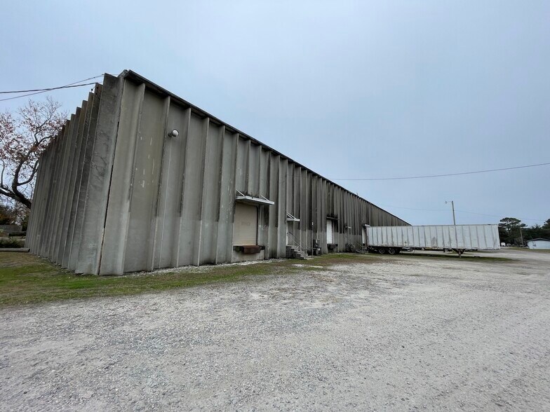 More Photos Of 1203 Mr Joe White Ave, Myrtle Beach Distribution For Lease