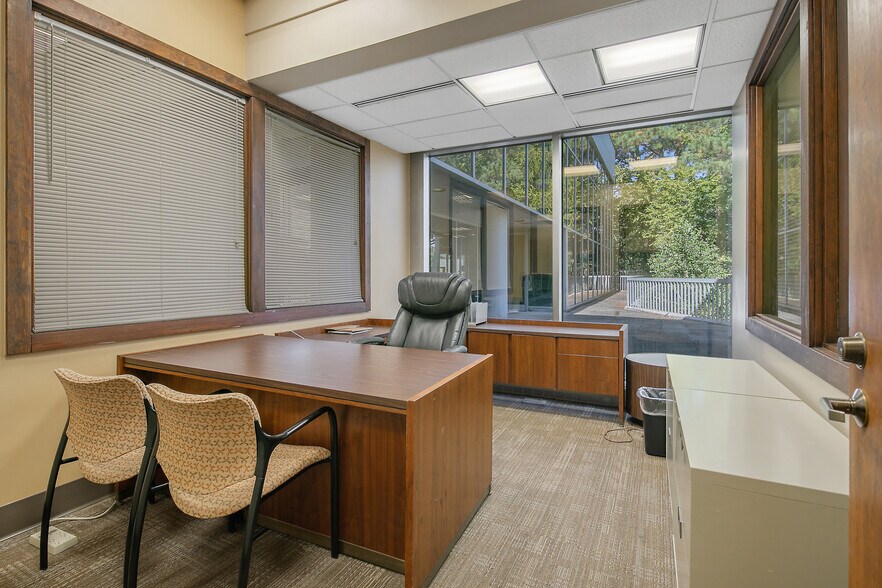 More Photos Of 200 Green St, Fayetteville Storefront Retail Office For Sale