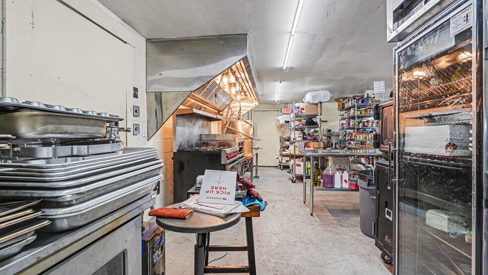 More Photos Of 430 #A 2nd Ave, Mayodan General Retail For Sale
