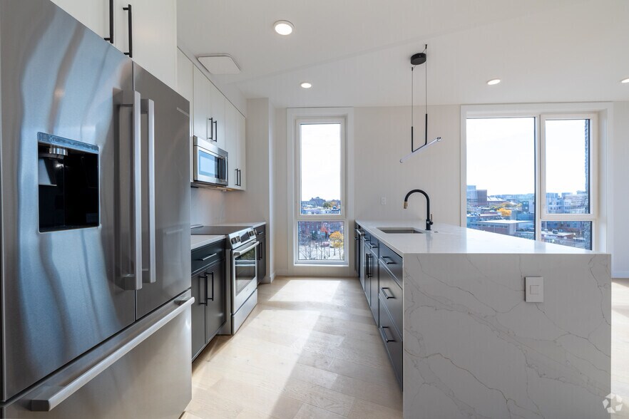 More Photos Of 215 Border St, East Boston Apartments For Lease