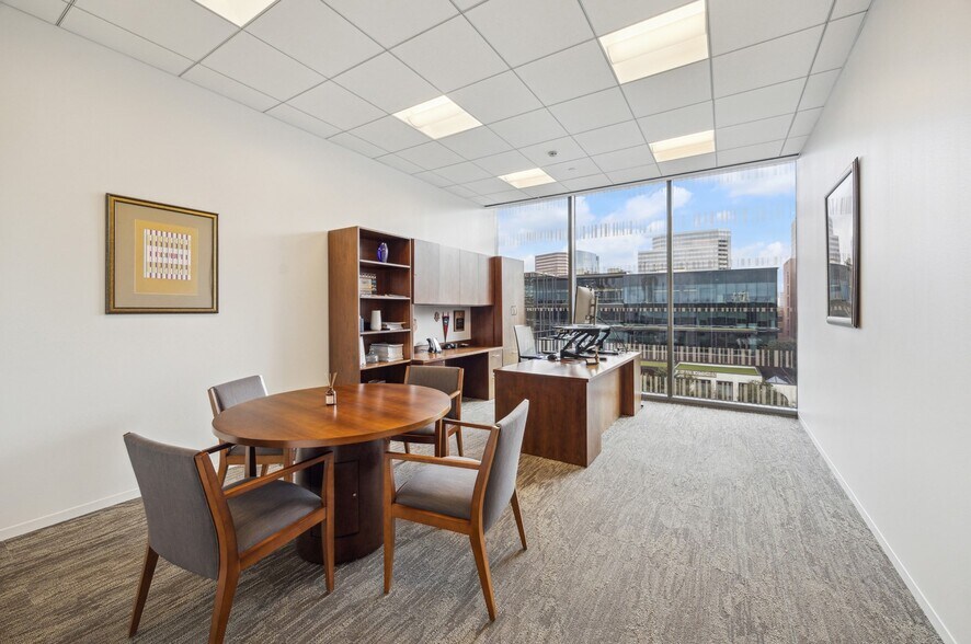 More Photos Of 1800 Post Oak Blvd, Houston Office For Lease