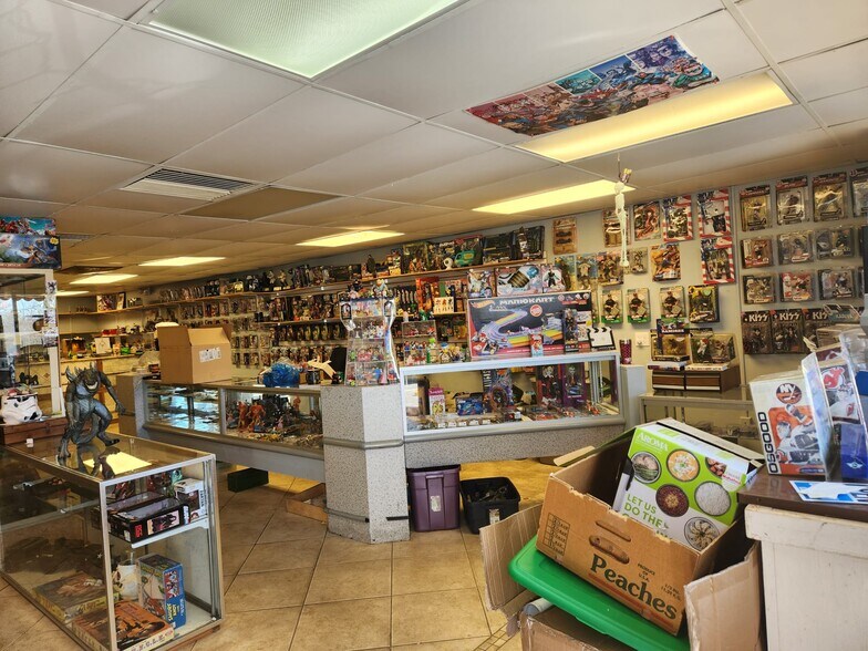 More Photos Of 2847 Ridge Pike, Trooper Restaurant For Lease