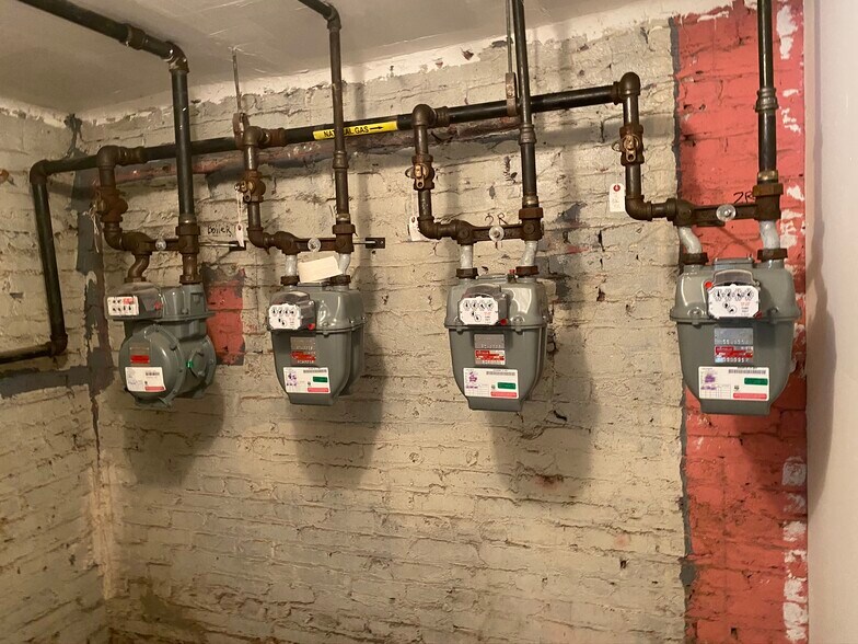 More Photos Of 321 Milford St, Brooklyn Apartments For Sale