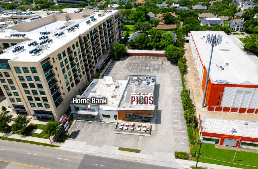 More Photos Of 3734-3740 Westheimer Rd, Houston Freestanding For Sale