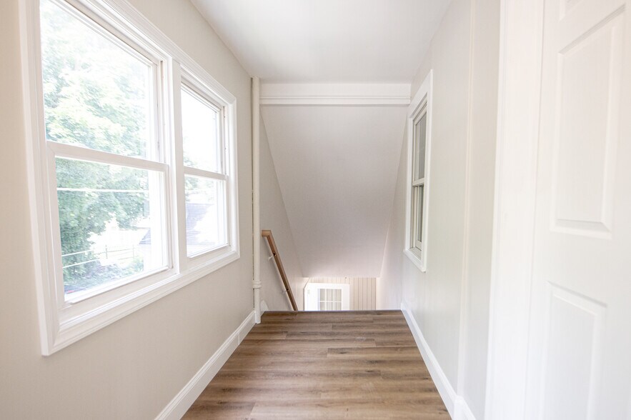 More Photos Of 95 Mercer St, Hamilton Apartments For Sale